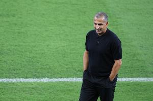 突尼斯主帅：开局惨败令人痛心，面对瑞典两位世界级前锋不能犯错