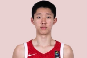 媒体人：张宇辰的身体对抗一定要跟上 赵岩昊就是最好的例子