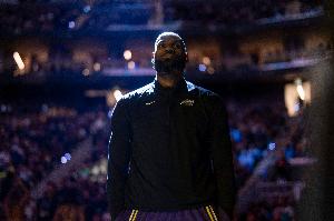 名嘴夏普：詹姆斯下家可能性排序为热火、骑士、掘金、森林狼